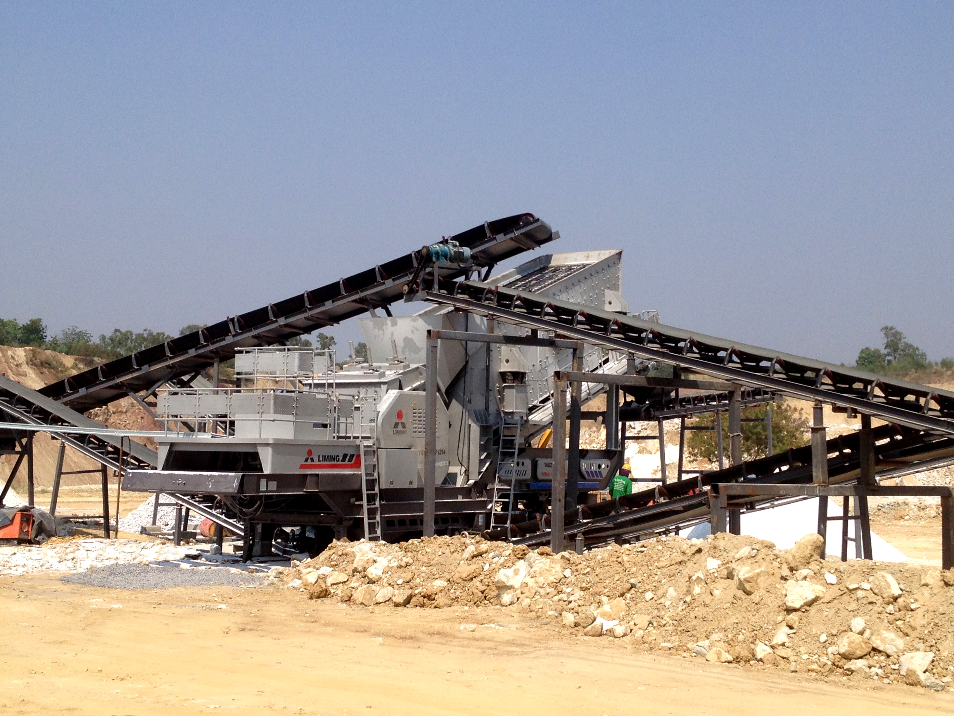 ceder rapids roller cone crusher